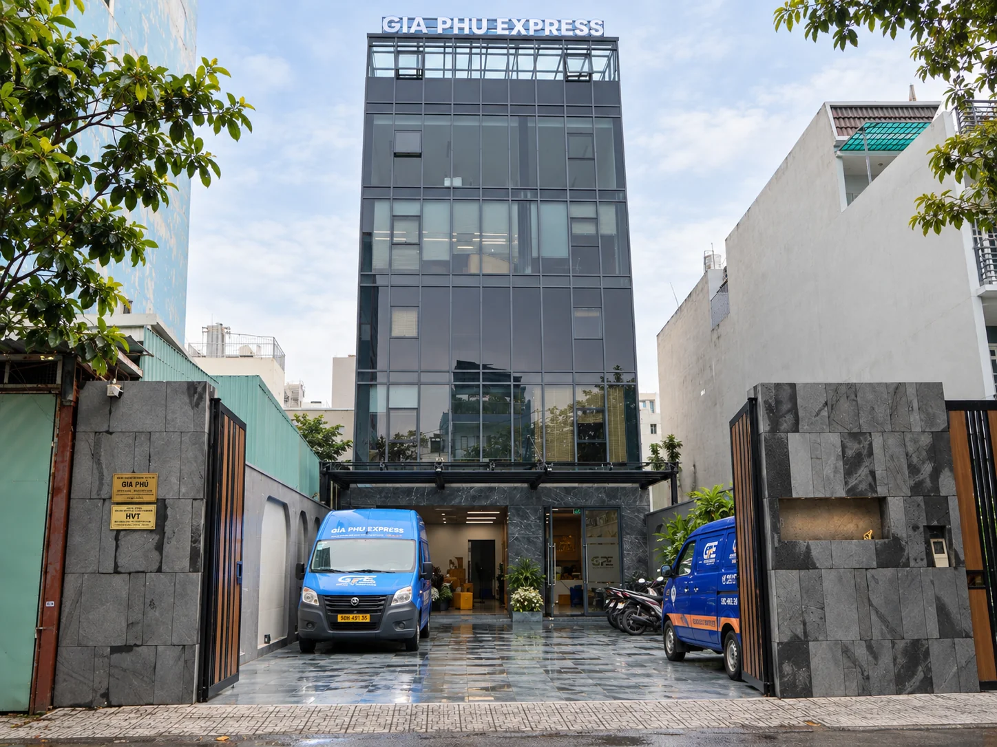 Văn ph&ograve;ng Gia Ph&uacute; Express tại 192 Trần B&aacute; Giao, TP.HCM
